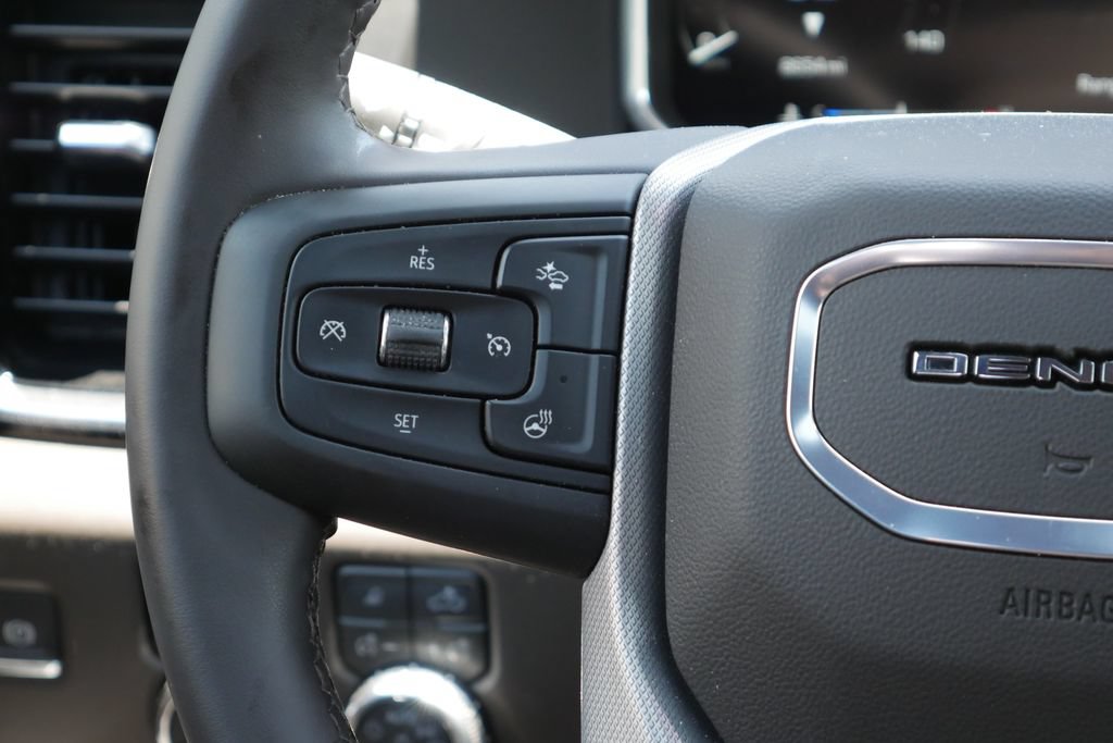 Used 2026 GMC Sierra 3500 Denali w/ Denali Reserve Package AWD/4WD image 20