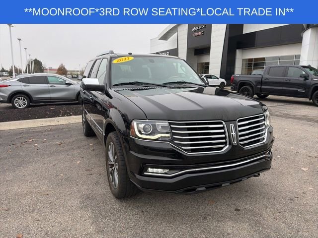Used 2017 Lincoln Navigator Select image 3