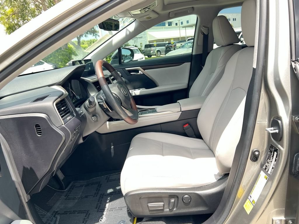 Certified 2022 Lexus RX 350 FWD w/ Premium Package image 12