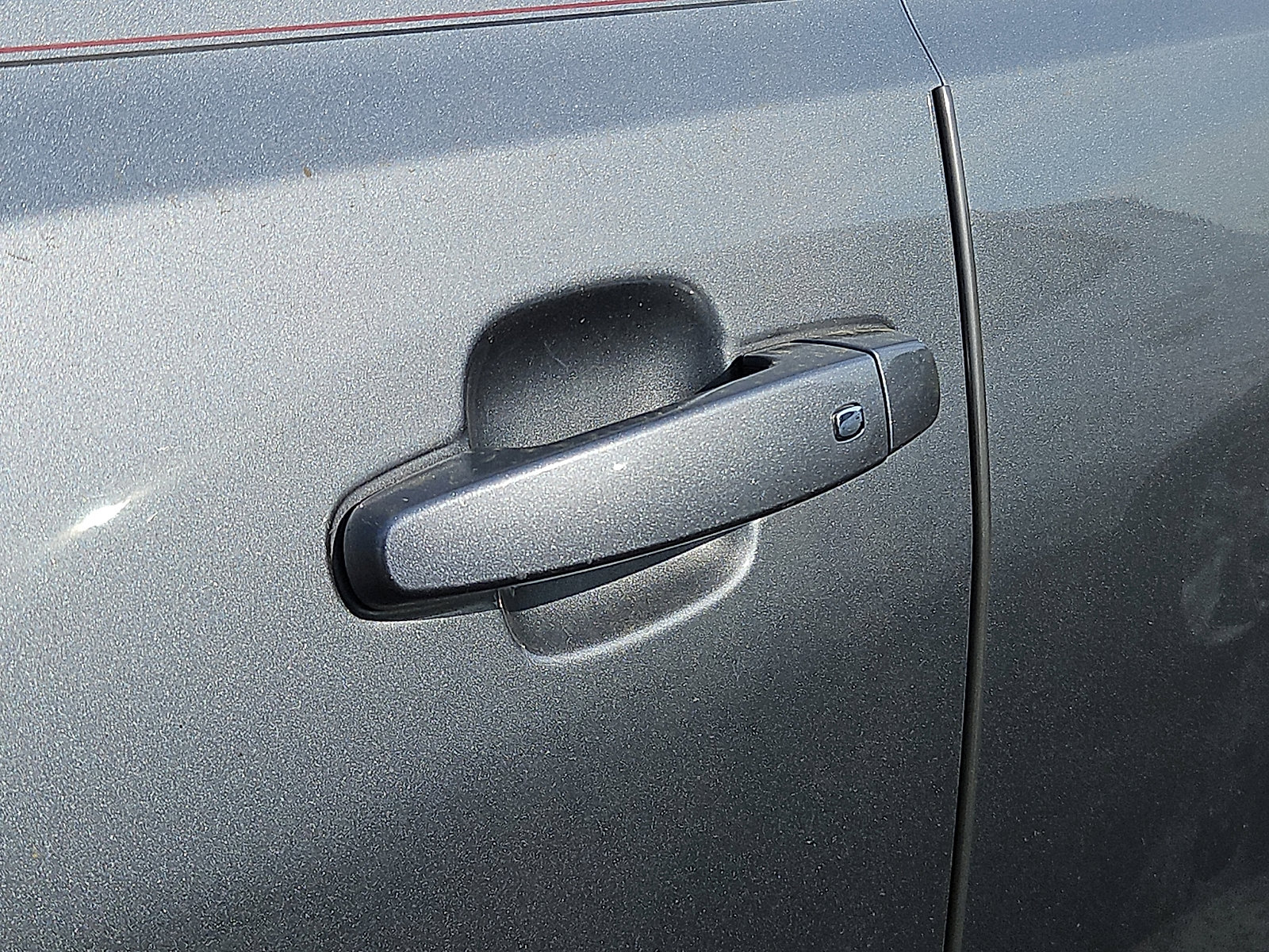 Used 2020 GMC Acadia SLE w/ Driver Convenience Package image 6