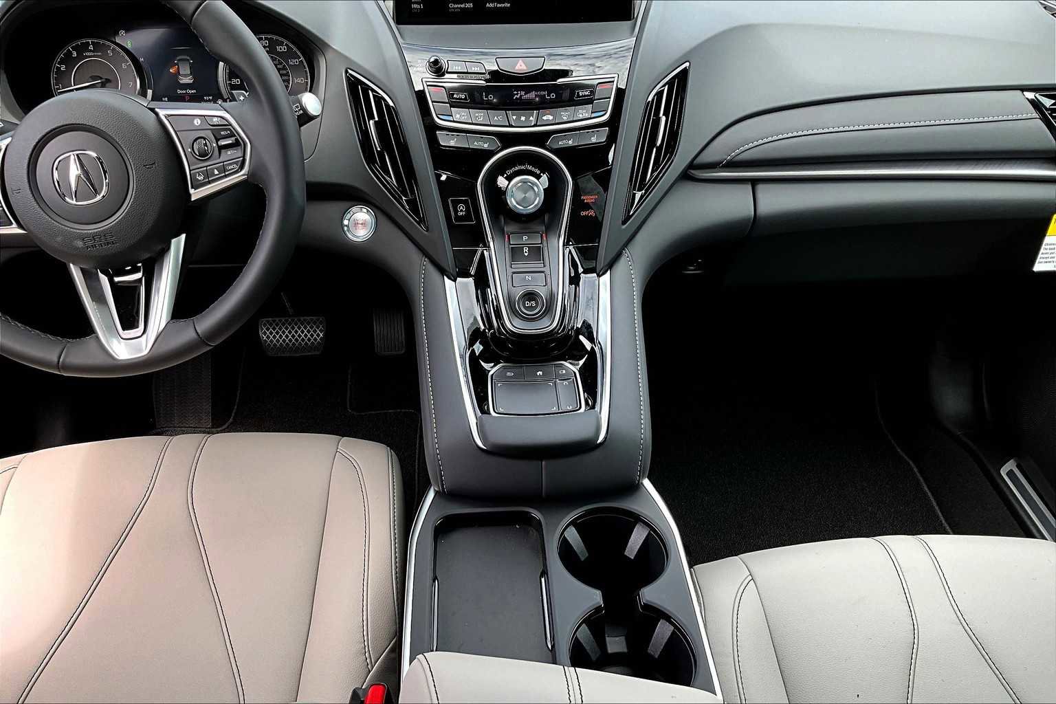 Certified 2025 Acura RDX SH-AWD image 18