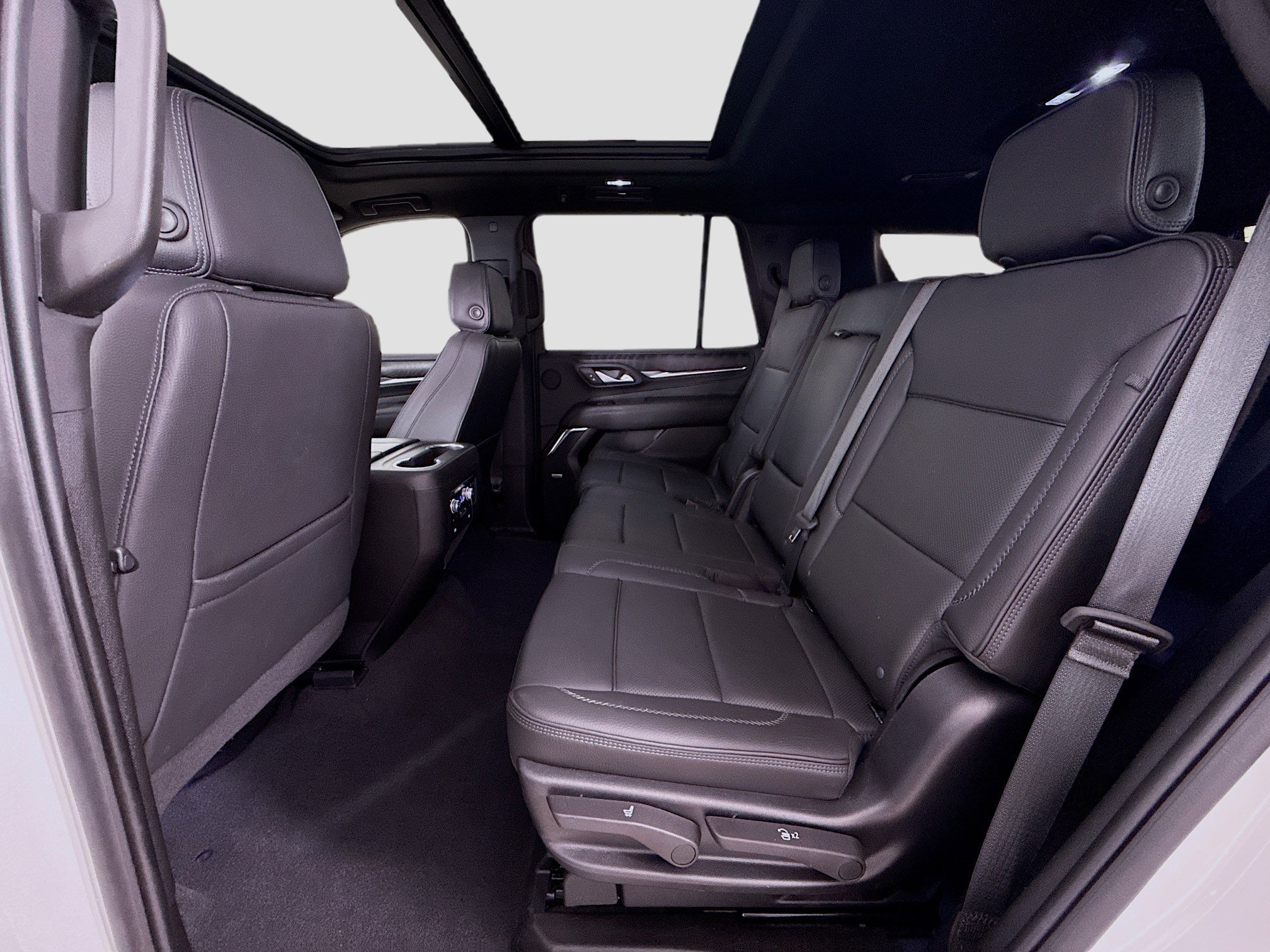 Used 2022 GMC Yukon Denali AWD/4WD image 26