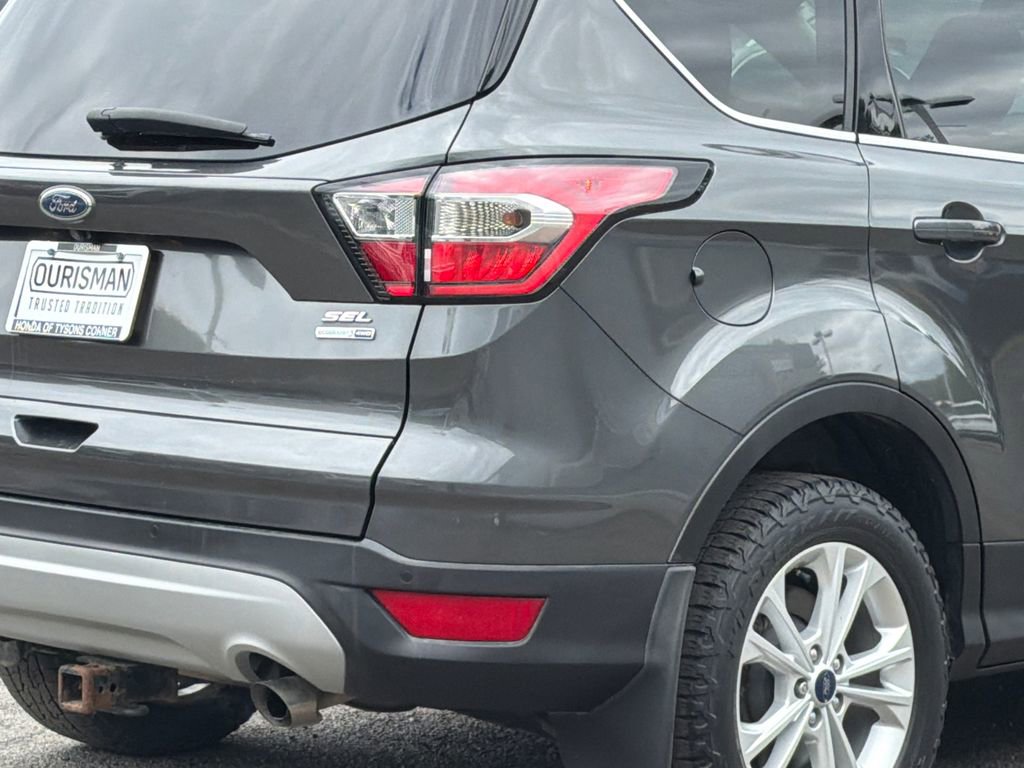 Used 2018 Ford Escape SEL AWD/4WD image 5