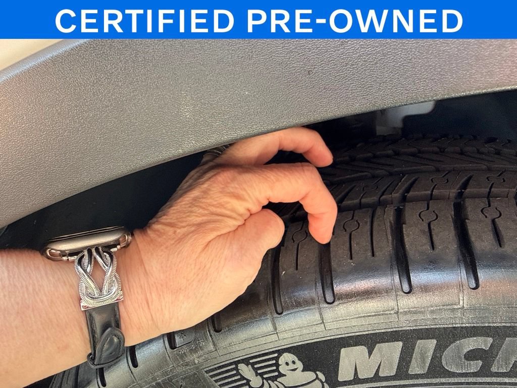 Certified 2024 Volvo XC40 Recharge Ultimate w/ Protection Package Premier AWD/4WD image 44