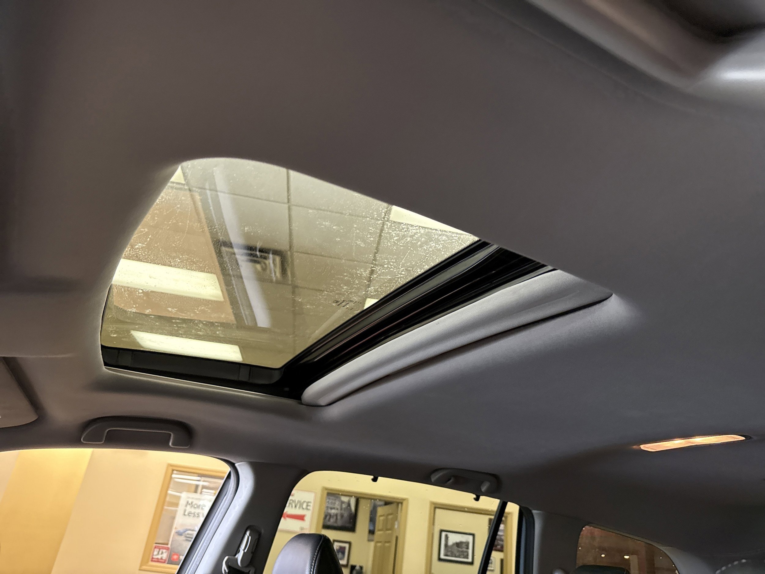 Used 2022 Honda Pilot Special Edition image 6