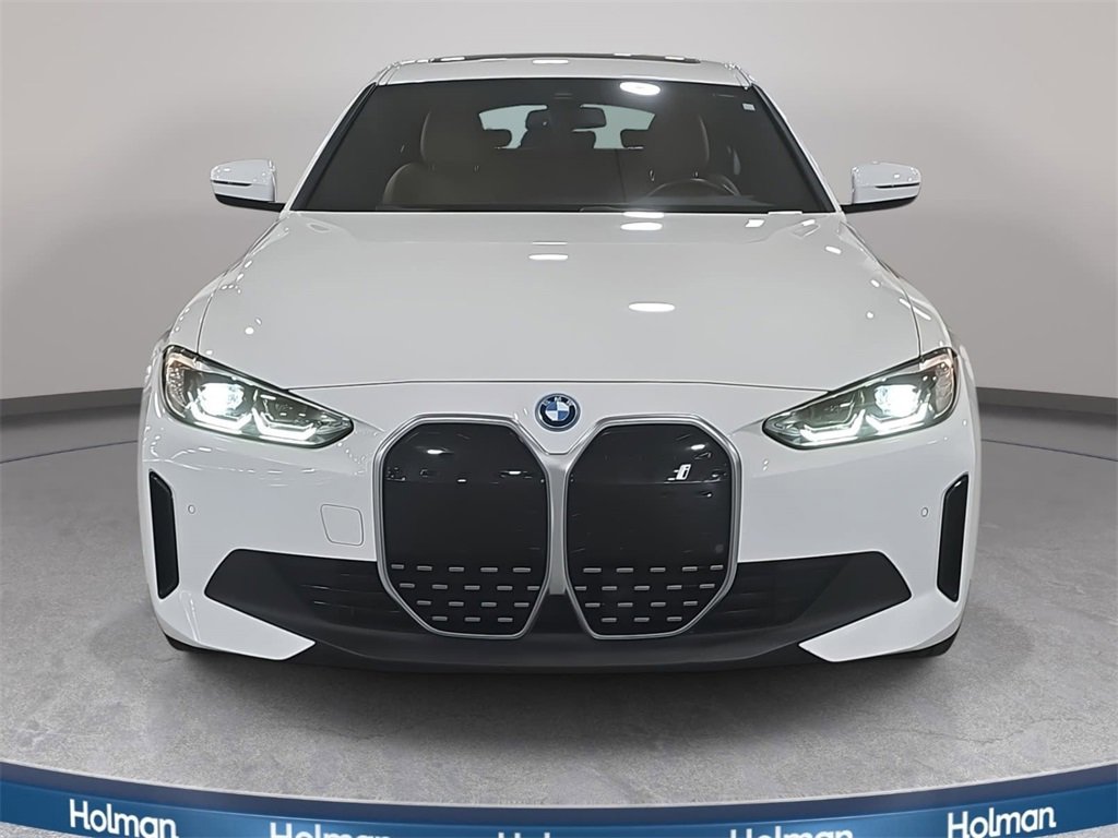 Used 2024 BMW i4 eDrive35 image 2
