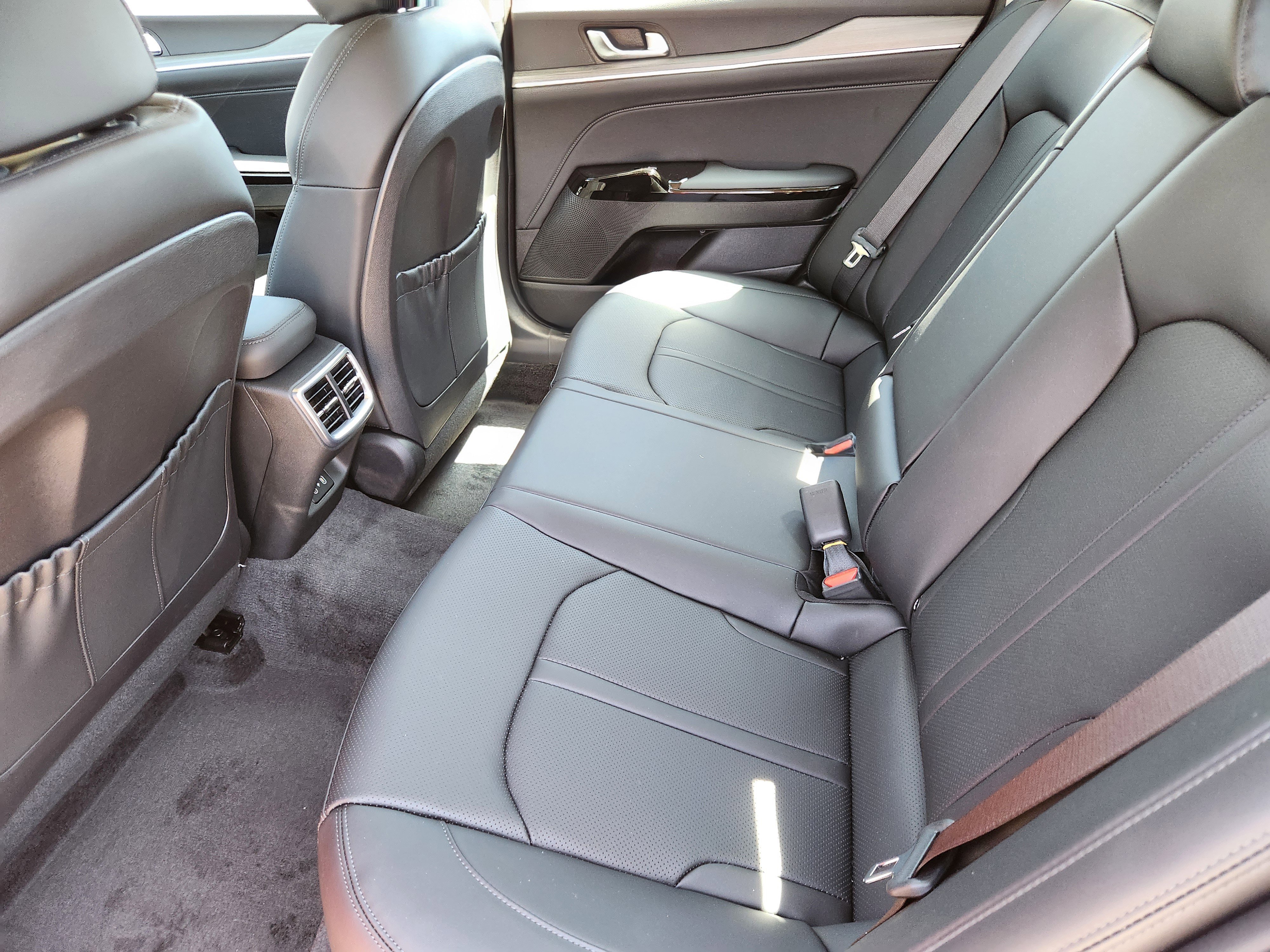 New 2025 Kia K5 EX image 10