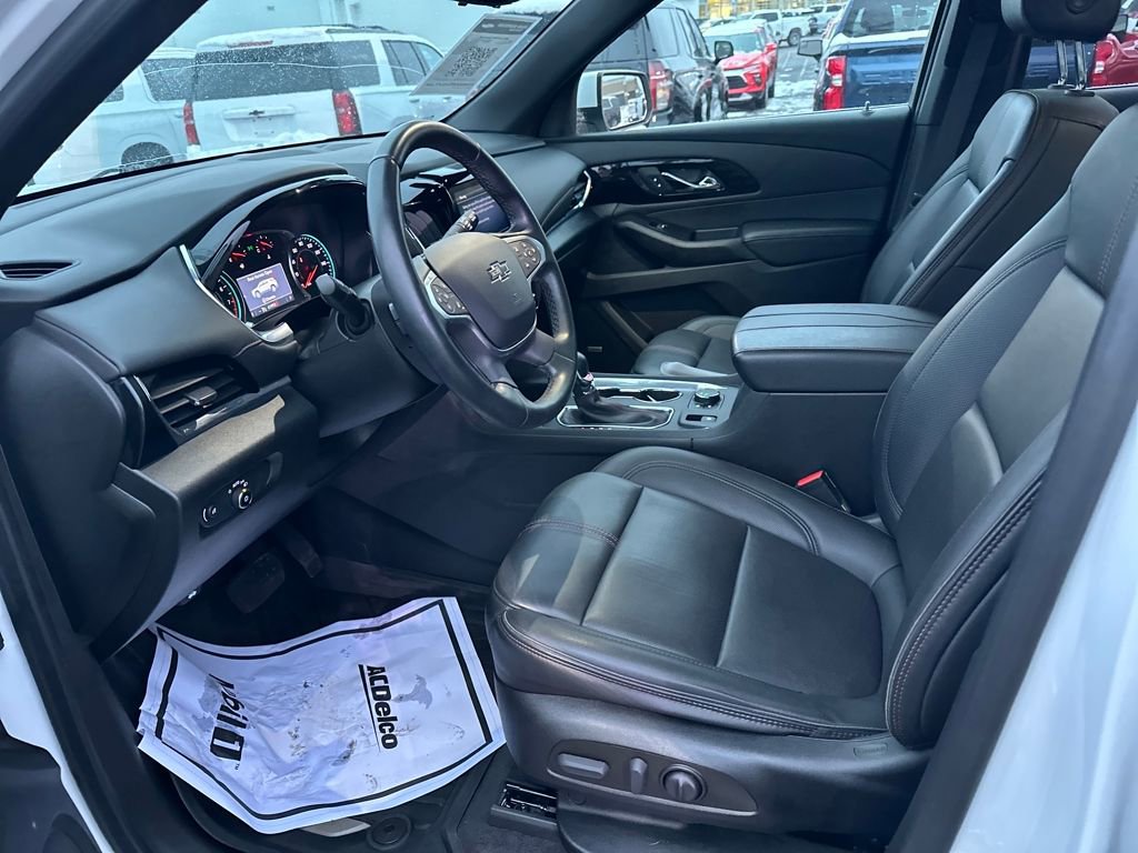 Certified 2023 Chevrolet Traverse RS w/ LPO, Floor Liner Package image 17