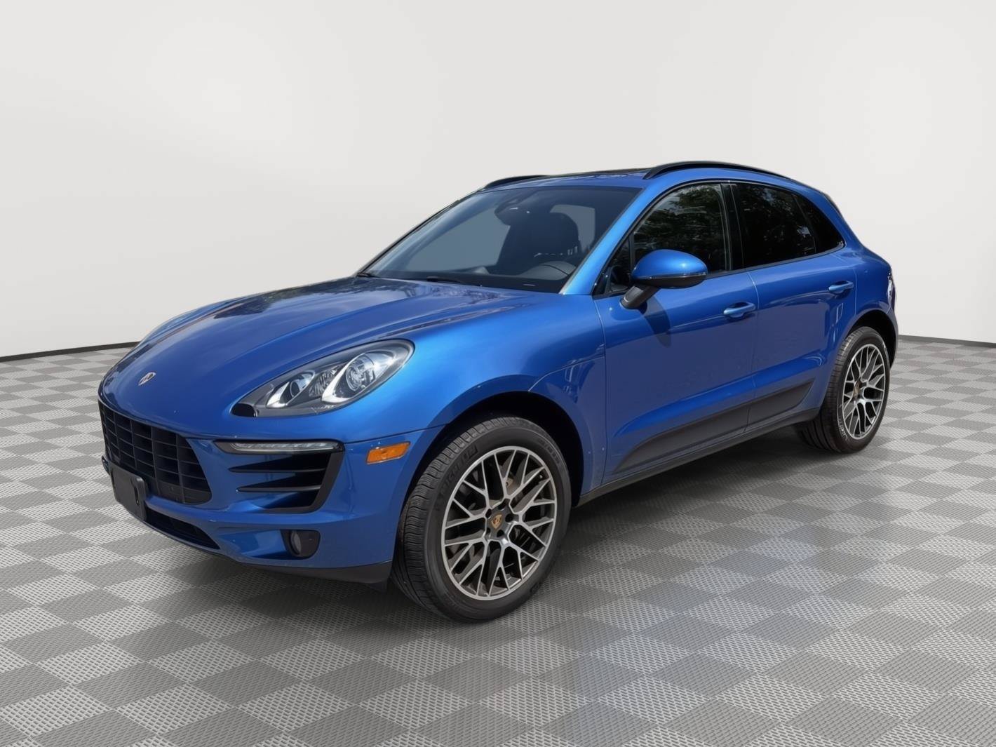 Used 2018 Porsche Macan S AWD/4WD image 3