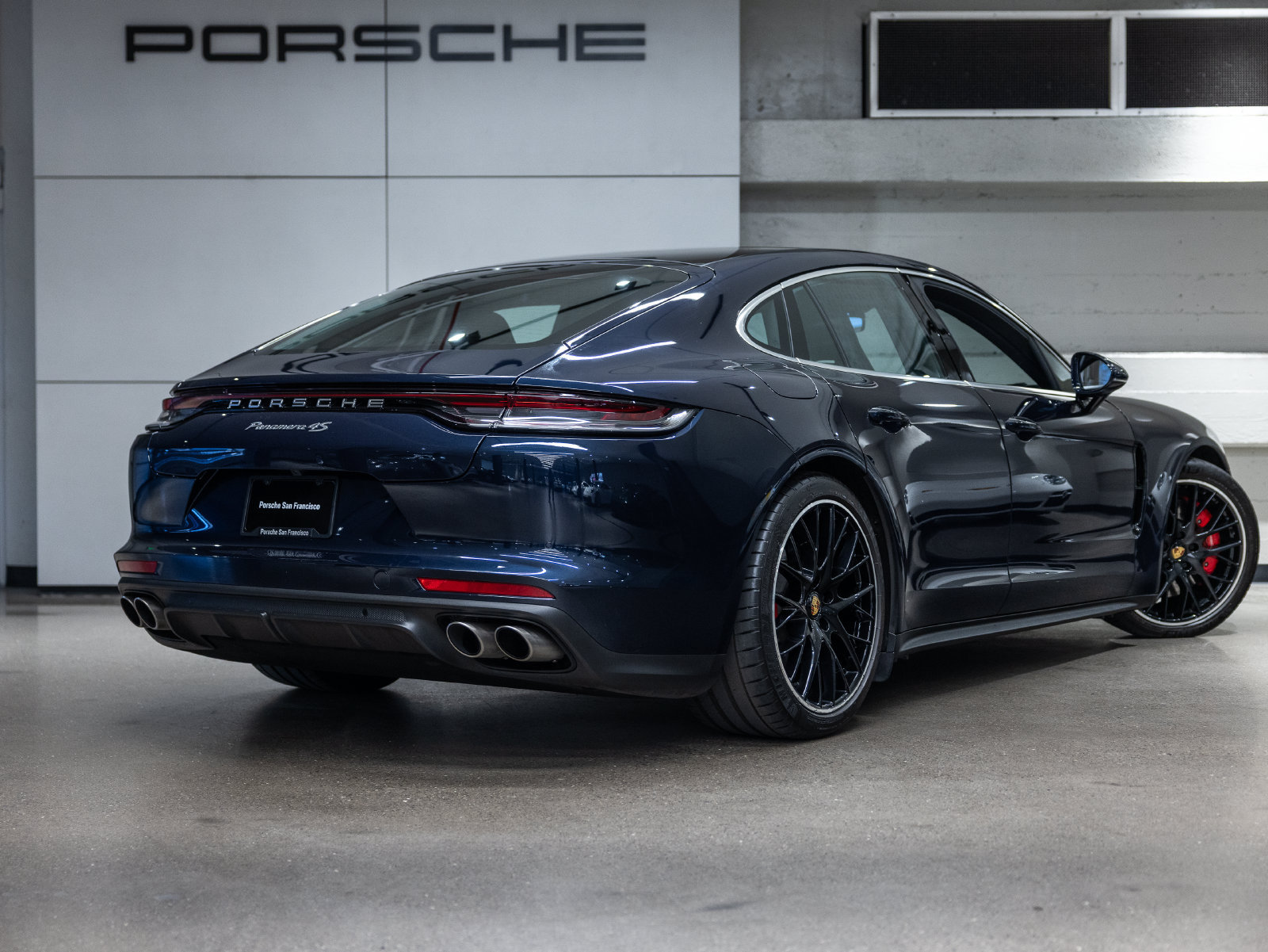 Certified 2022 Porsche Panamera 4S AWD/4WD image 8