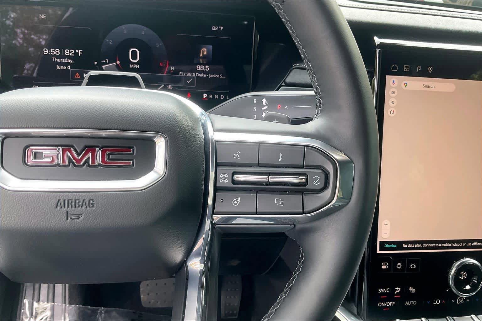 Used 2024 GMC Acadia Elevation w/ Super Cruise Package FWD image 20