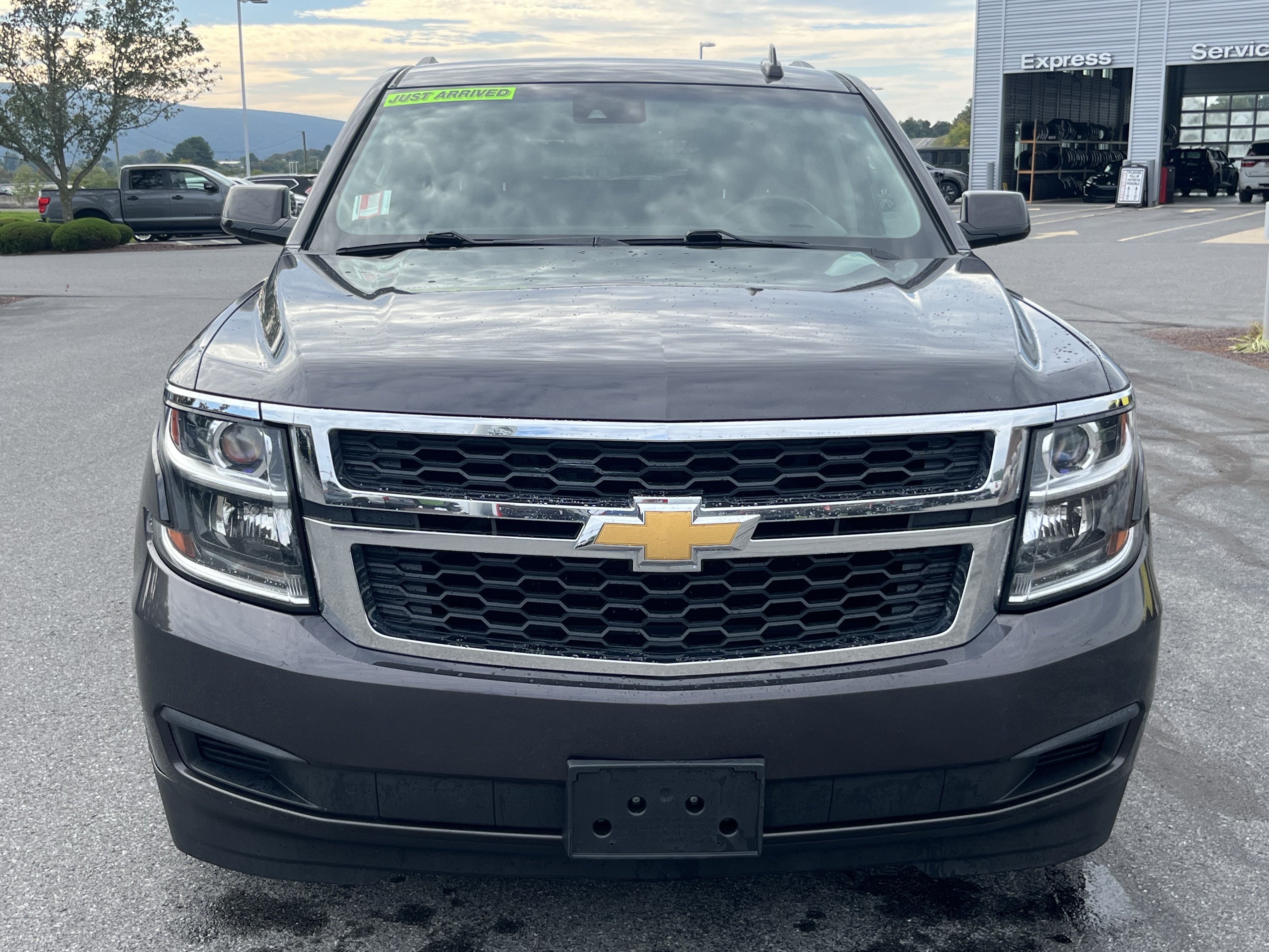 Used 2016 Chevrolet Suburban LT AWD/4WD image 12