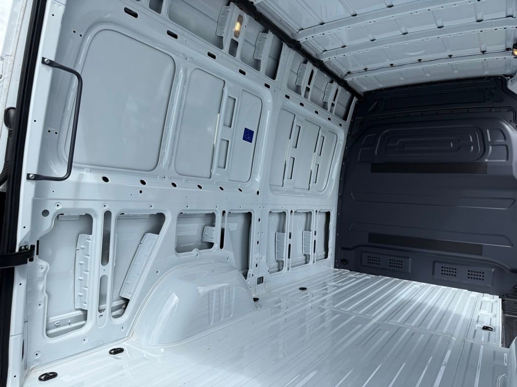 New 2025 Mercedes-Benz Sprinter 2500 image 16