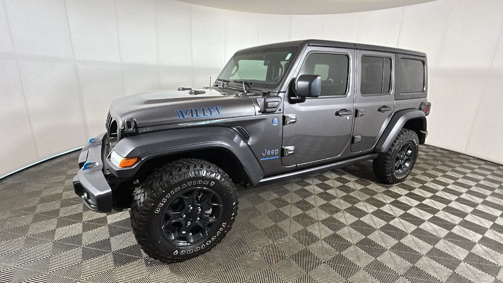 Used 2023 Jeep Wrangler Unlimited w/ Convenience Group AWD/4WD image 8