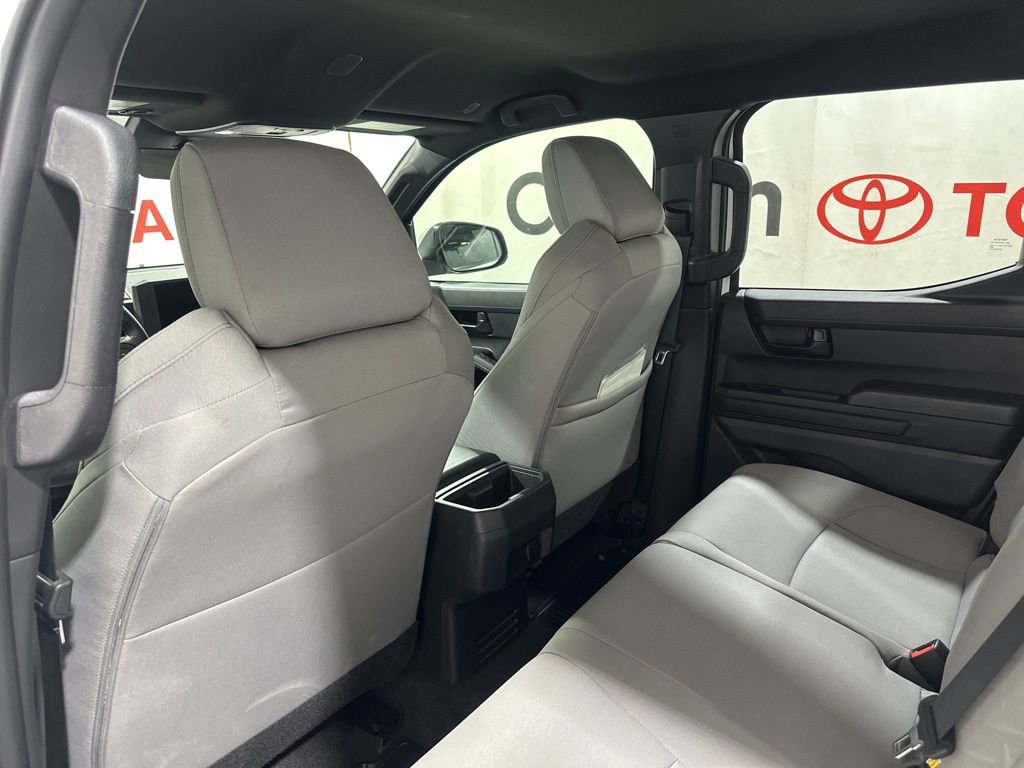 Used 2024 Toyota Tacoma SR5 AWD/4WD image 20