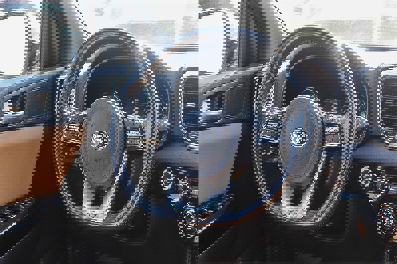 Used 2020 Kia Sportage SX image 18