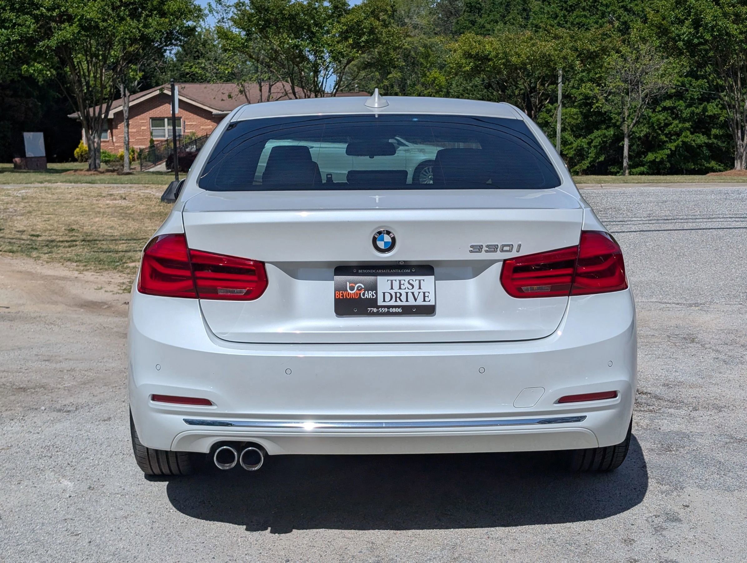 Used 2018 BMW 330i Sedan RWD image 5