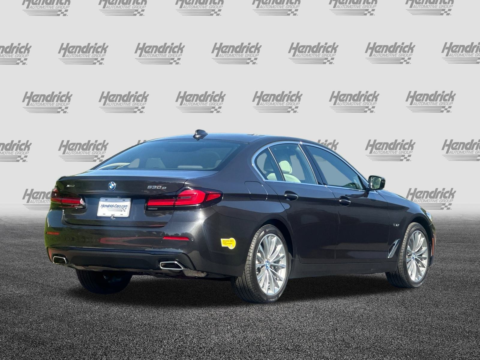 Certified 2023 BMW 530e xDrive w/ Executive Package image 5