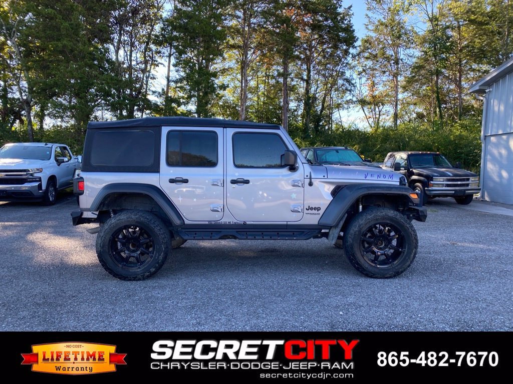Used 2021 Jeep Wrangler Unlimited Sport AWD/4WD image 4