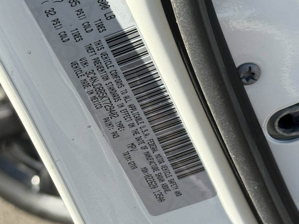 Used 2019 Jeep Compass Latitude w/ Popular Equipment Group image 36