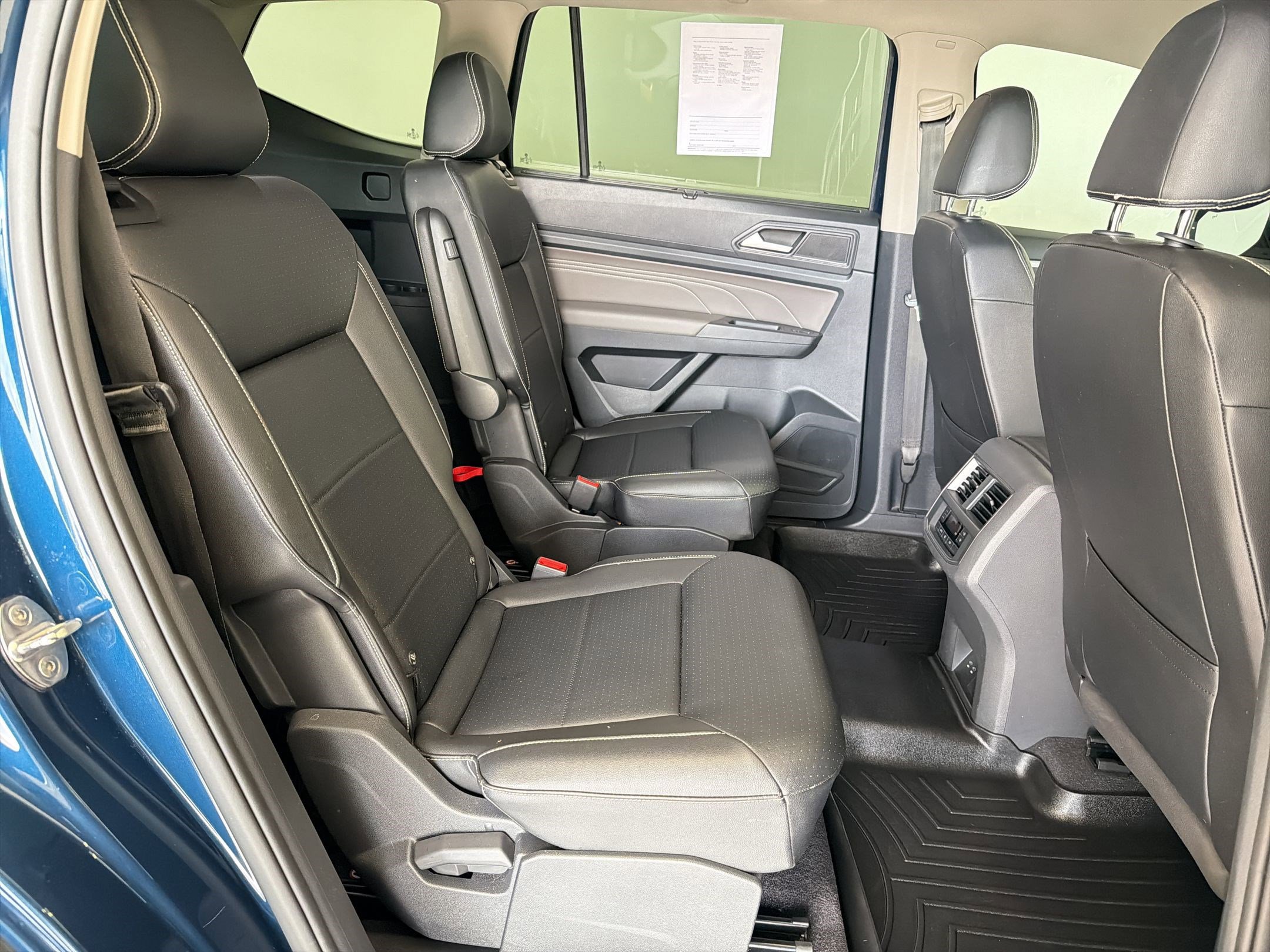 Used 2021 Volkswagen Atlas SEL R-Line image 30