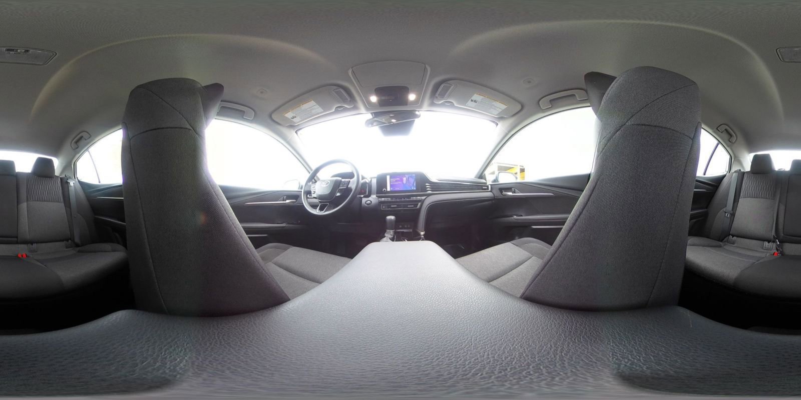 Used 2025 Toyota Camry LE image 38