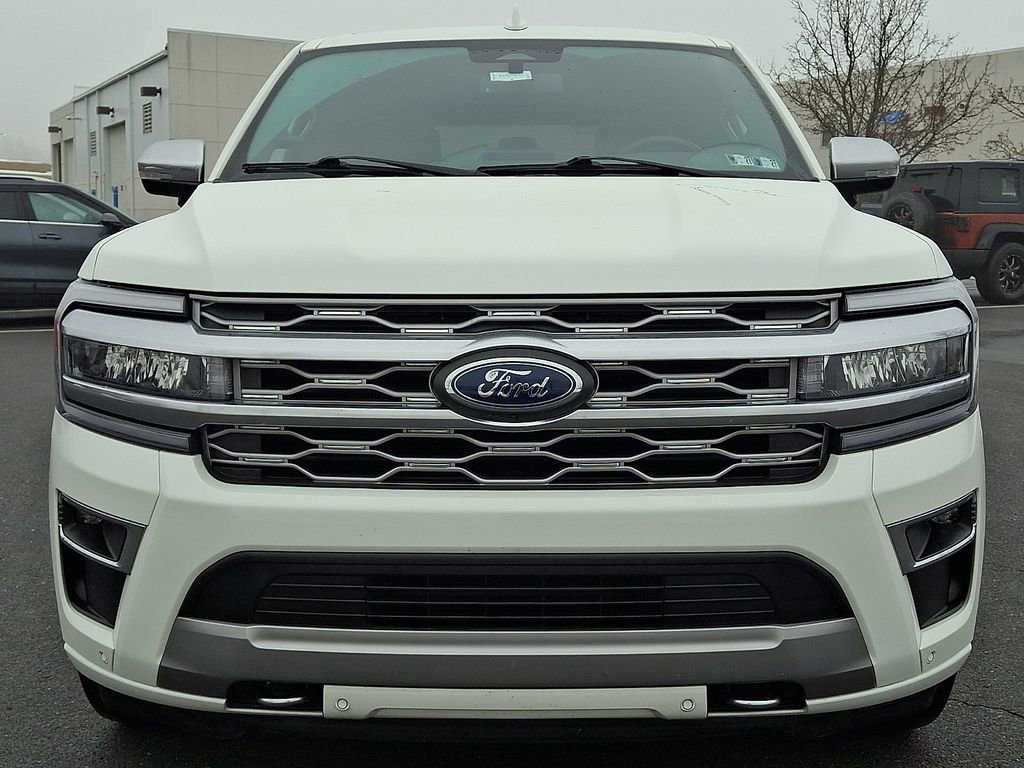 Used 2022 Ford Expedition Platinum image 5
