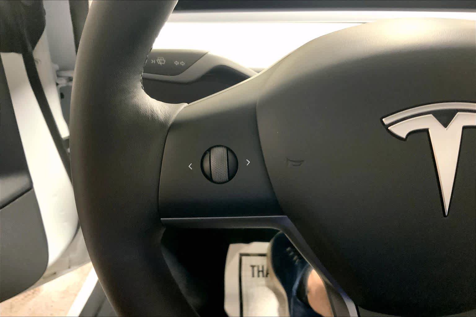 Used 2023 Tesla Model 3 Performance AWD/4WD image 23