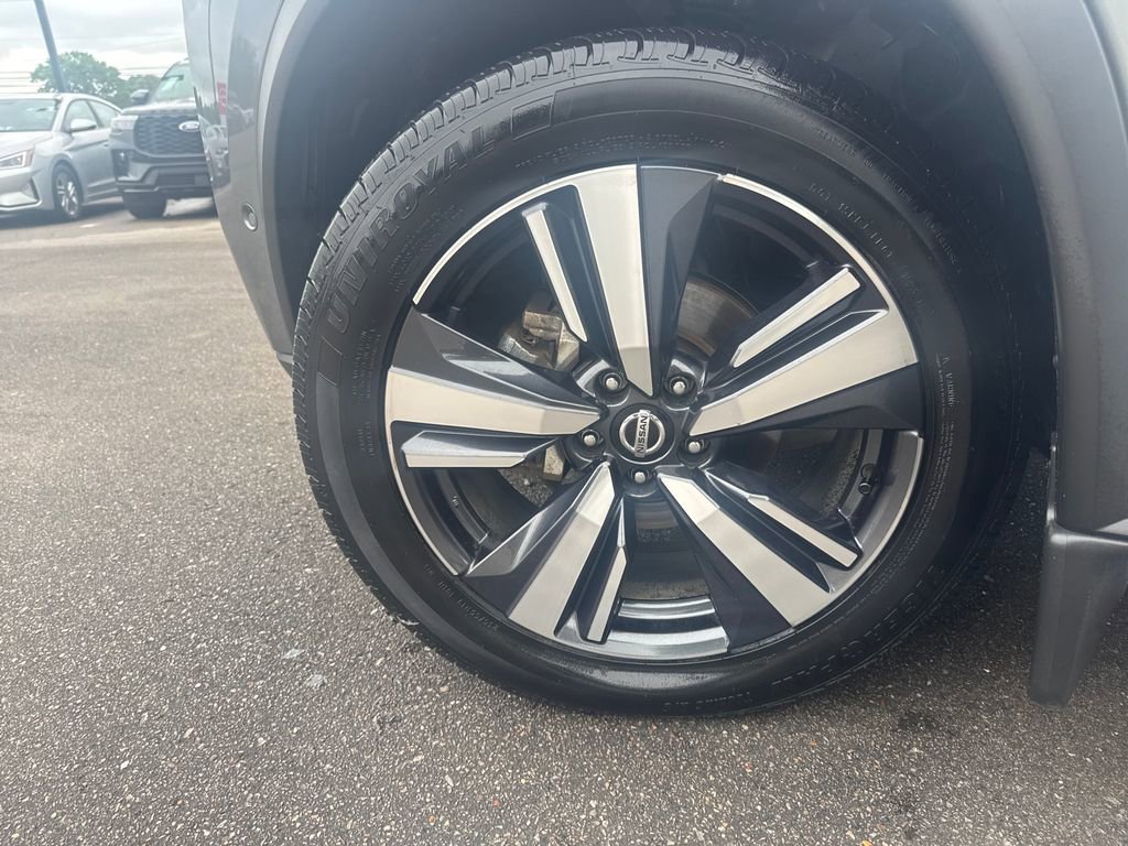 Used 2021 Nissan Rogue Platinum FWD image 29