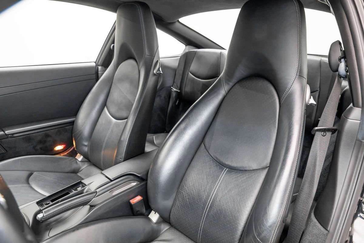Used 2005 Porsche 911 Carrera RWD image 15
