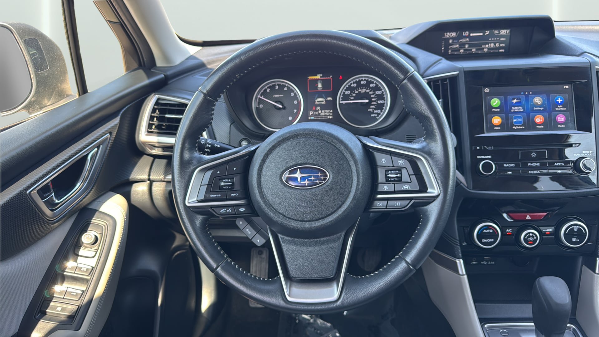 Used 2019 Subaru Forester Premium AWD/4WD image 16