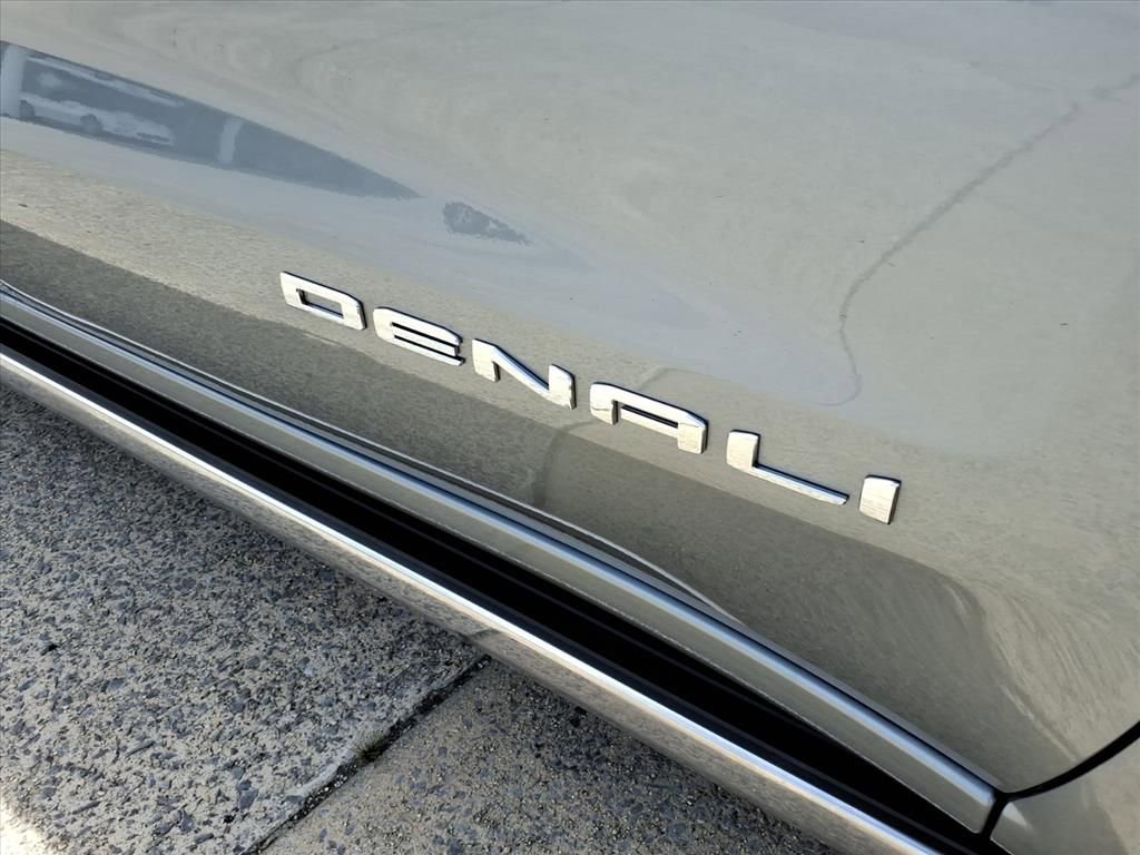 Used 2025 GMC Sierra 1500 Denali image 11
