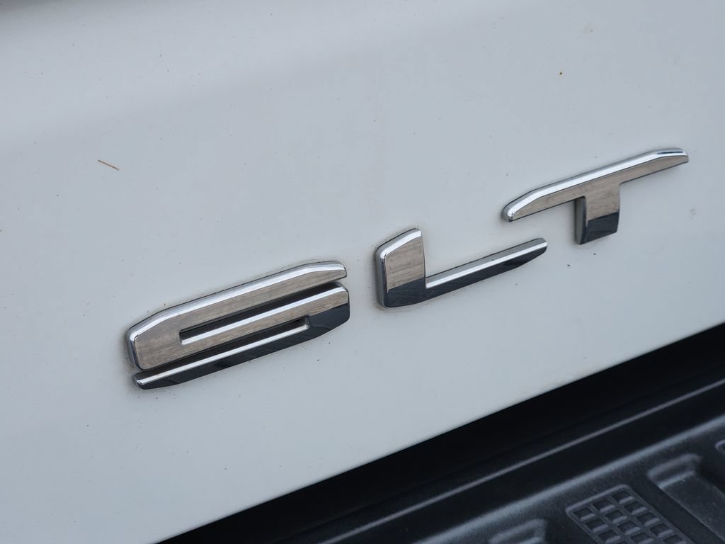 Used 2022 GMC Sierra 1500 SLT w/ Max Trailering Package RWD image 8
