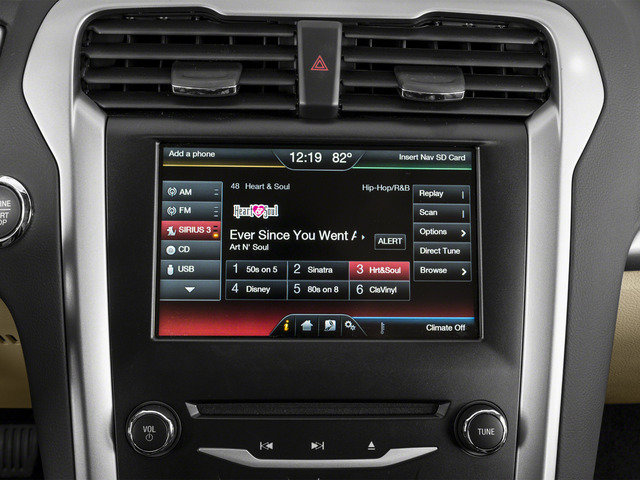 Used 2016 Ford Fusion Energi SE w/ Driver Assist Package FWD image 9
