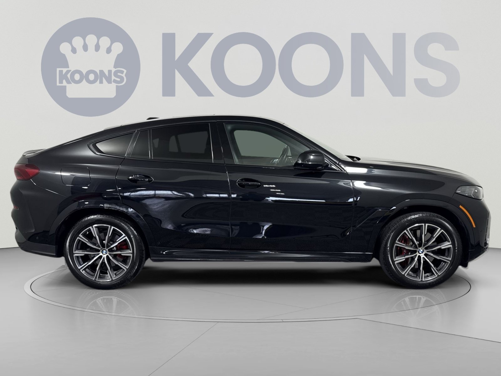 Used 2024 BMW X6 xDrive40i w/ Premium Package AWD/4WD image 8