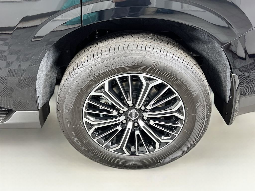 New 2026 Nissan Armada Platinum image 30