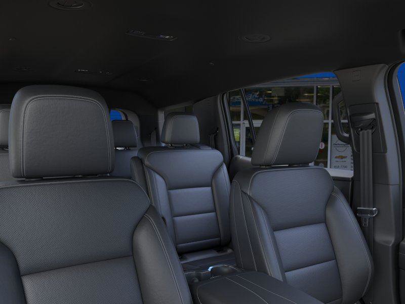 New 2026 Chevrolet Traverse LT w/ Midnight/Sport Edition AWD/4WD image 24