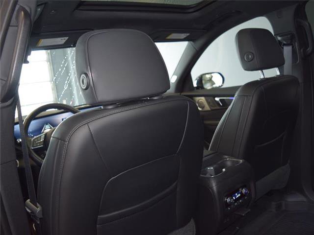 Used 2025 Buick Enclave Avenir w/ Trailering Package, 5000 lbs. image 31