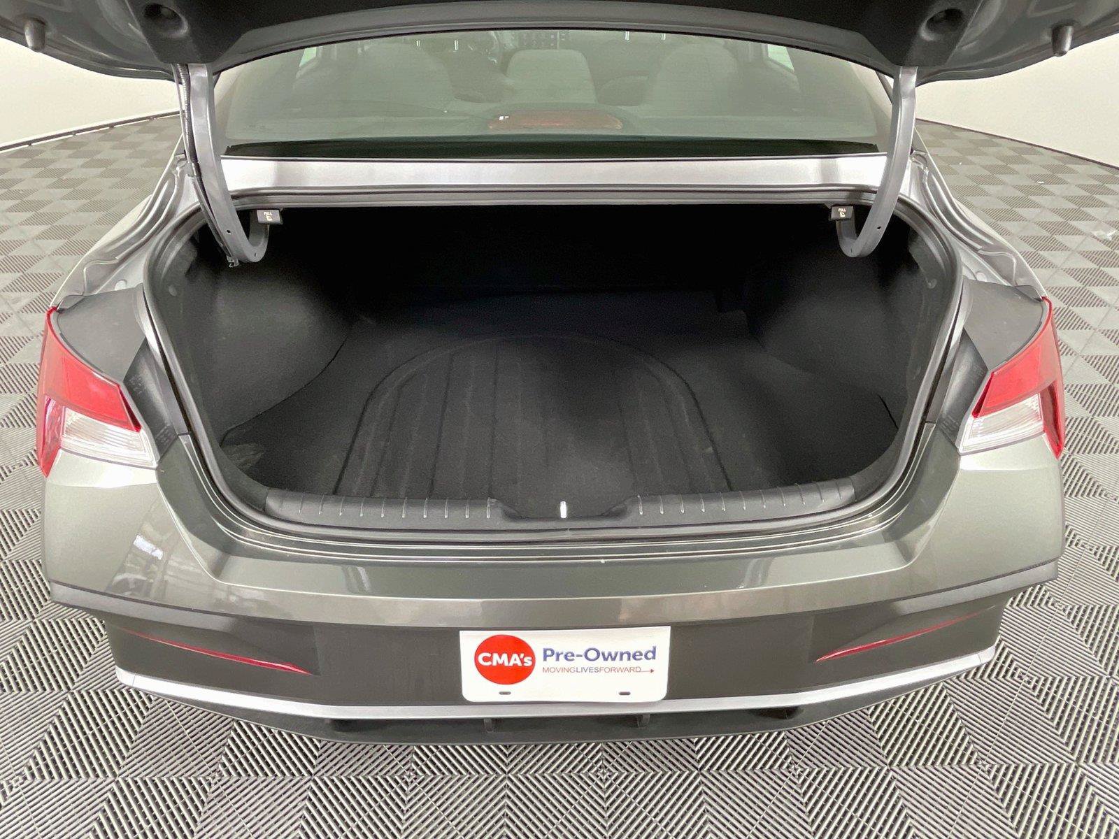 Certified 2026 Hyundai Elantra Sport FWD image 27
