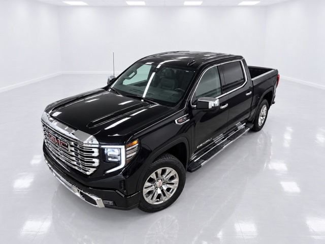 Used 2023 GMC Sierra 1500 Denali AWD/4WD image 4