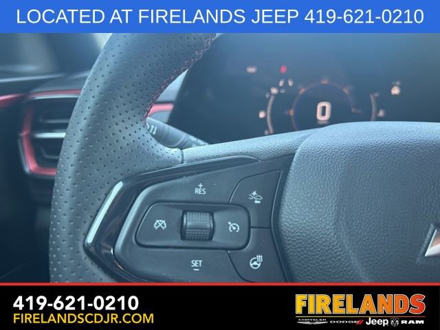 Used 2024 Chevrolet TrailBlazer RS w/ Driver Confidence Package image 23