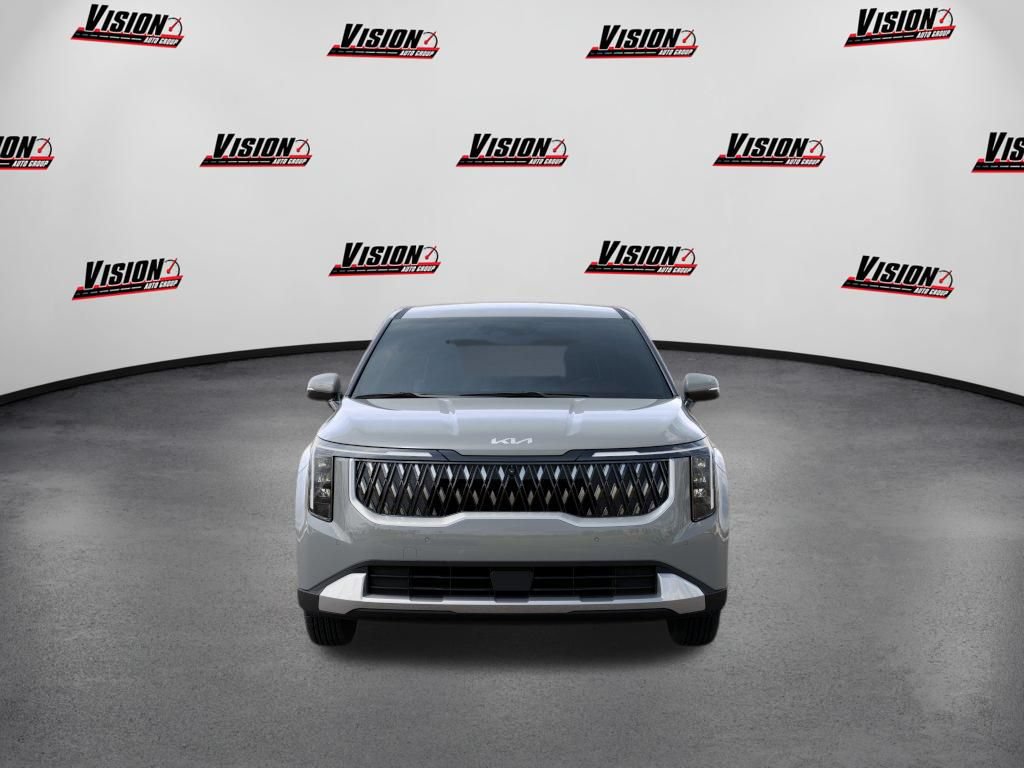 New 2027 Kia Carnival FWD image 2