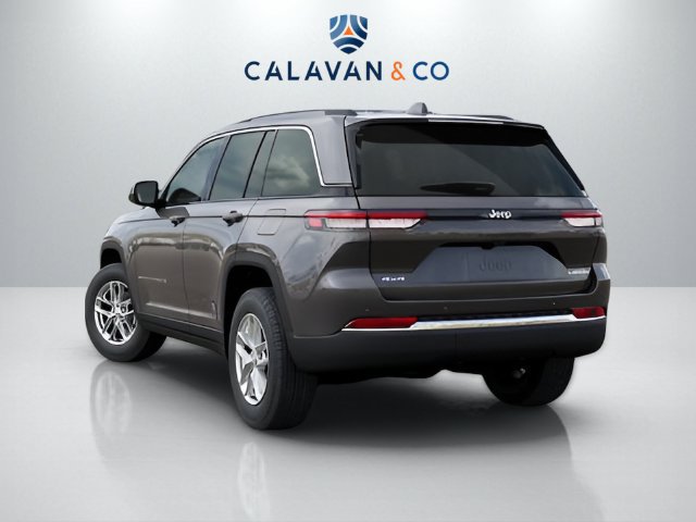 New 2026 Jeep Grand Cherokee Laredo X AWD/4WD image 3