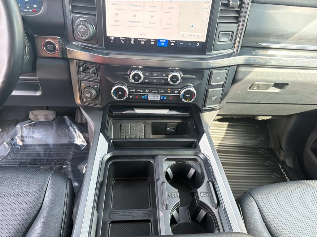 Used 2024 Ford F350 Lariat w/ Lariat Ultimate Package AWD/4WD image 27