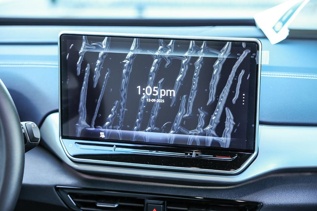 New 2026 Volkswagen ID.4 Pro S image 25