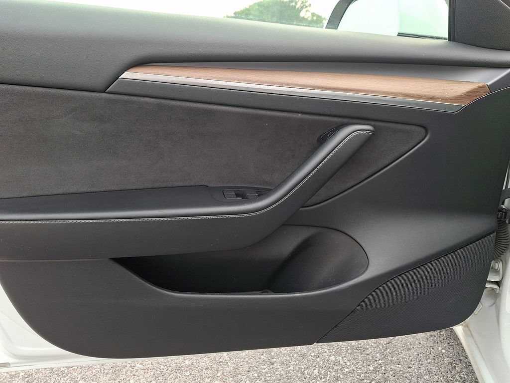 Used 2023 Tesla Model 3 Standard Range RWD image 14