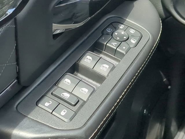 Used 2025 RAM 2500 Limited image 31