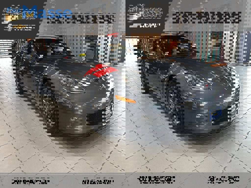 Used 2010 Chevrolet Corvette Grand Sport w/ Preferred Equipment Group image 3