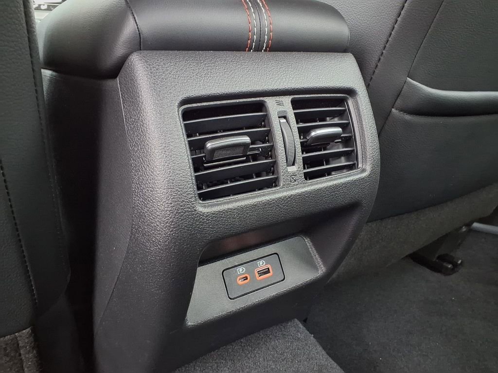 Used 2024 Nissan Altima 2.0 SR FWD image 33