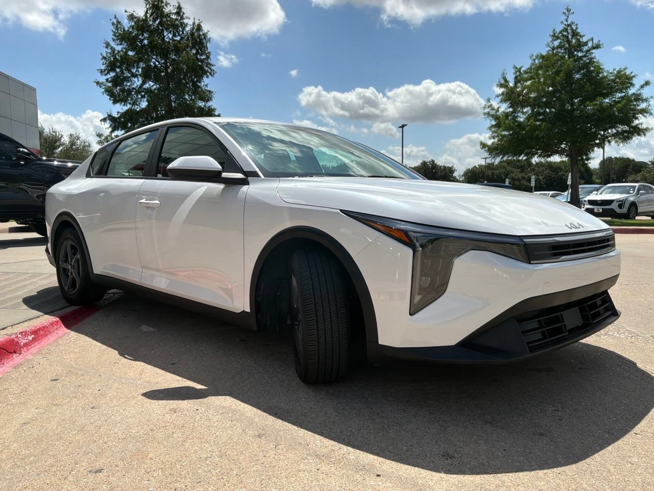 Used 2025 Kia K4 FWD image 4